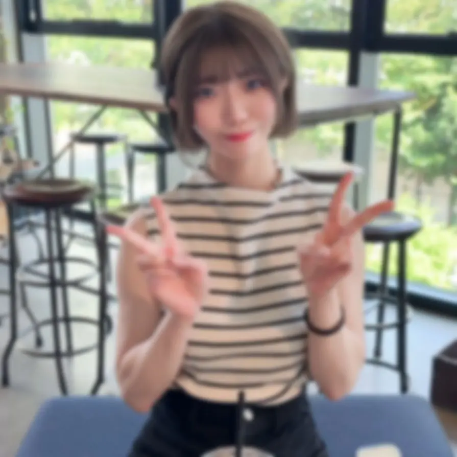 FC2-PPV-4755806 - 50% OFF! Limited Time Only! Half Price! [First Time, Face Revealed] A petite 146cm high school student with a delicate body and a cute voice. Nervous about her first adult job☆ Unable to contain her excit