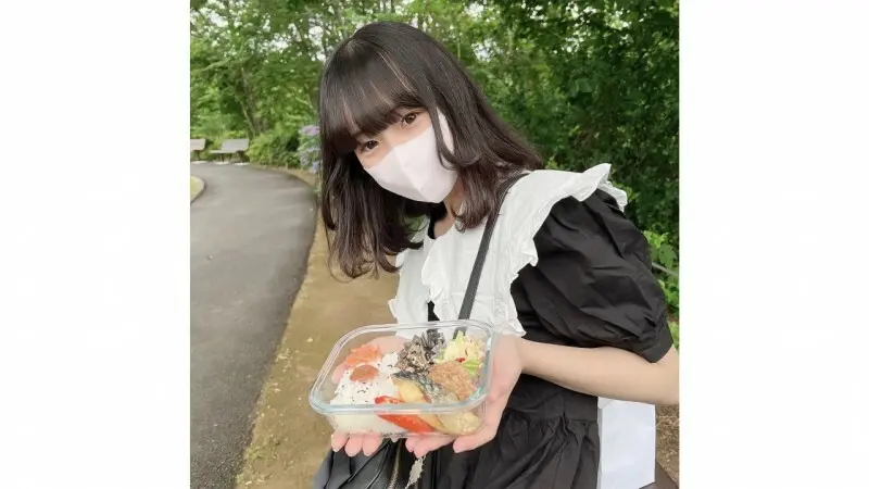 FC2-PPV-4573382 - Face Revealed! 3-Day Limited Offer! A college student who’s just starting to realize how kinky she is and can’t hide her curiosity about pleasure! After she happily swallows every last drop of cum shot in