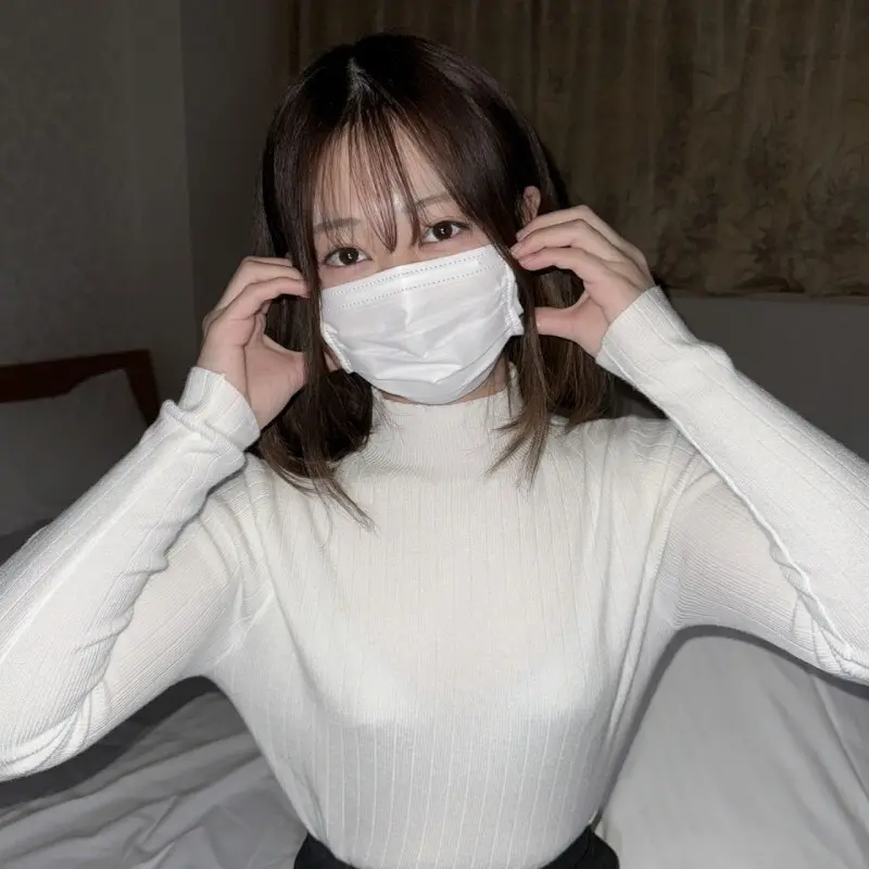 FC2-PPV-4625246 - [Limited-Time Price] I had a fair-skinned, innocent idol-type girl NTR'd, and my kinks are about to go haywire